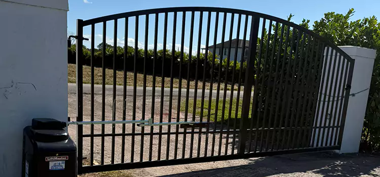 Driveway Fence Repair Prairie Village